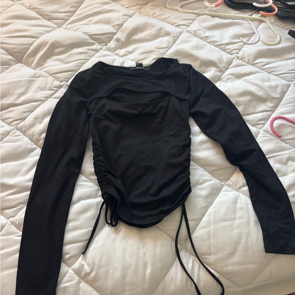 Forever 21 Black Ruched Long Sleeve Top